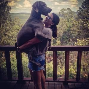 Meet your Posher, Olivia